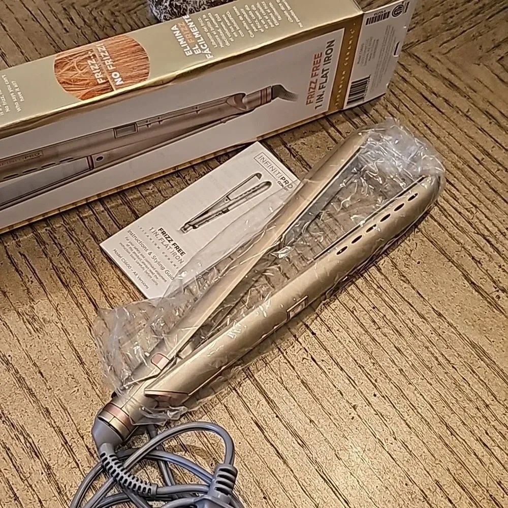 Infinit Pro 1in. Flat iron titanium ceramic